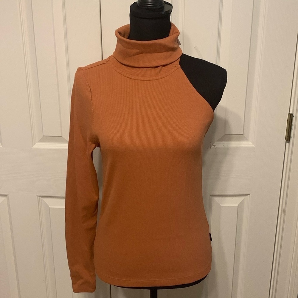 Calvin Klein Jeans Ribbed One Sleeve Turtleneck Top